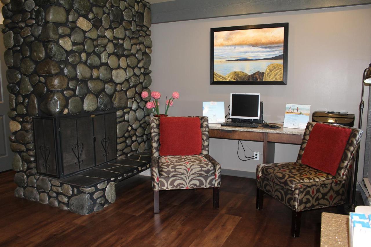 Ramada By Wyndham Hotel Campbell River